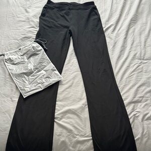 Elegant Black Wide Leg Women's Pants